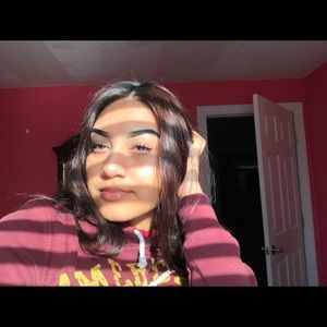 Meet your Posher, Jasmin